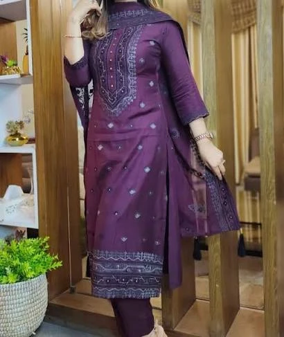 Latest Exclusive Cotton Unstitched Skin Print High Quality Three Piece dress For Women